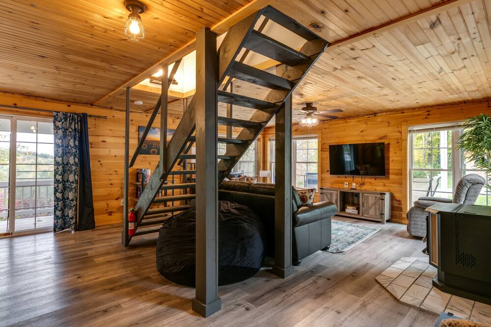 Photo of Bedroom in Cohocton