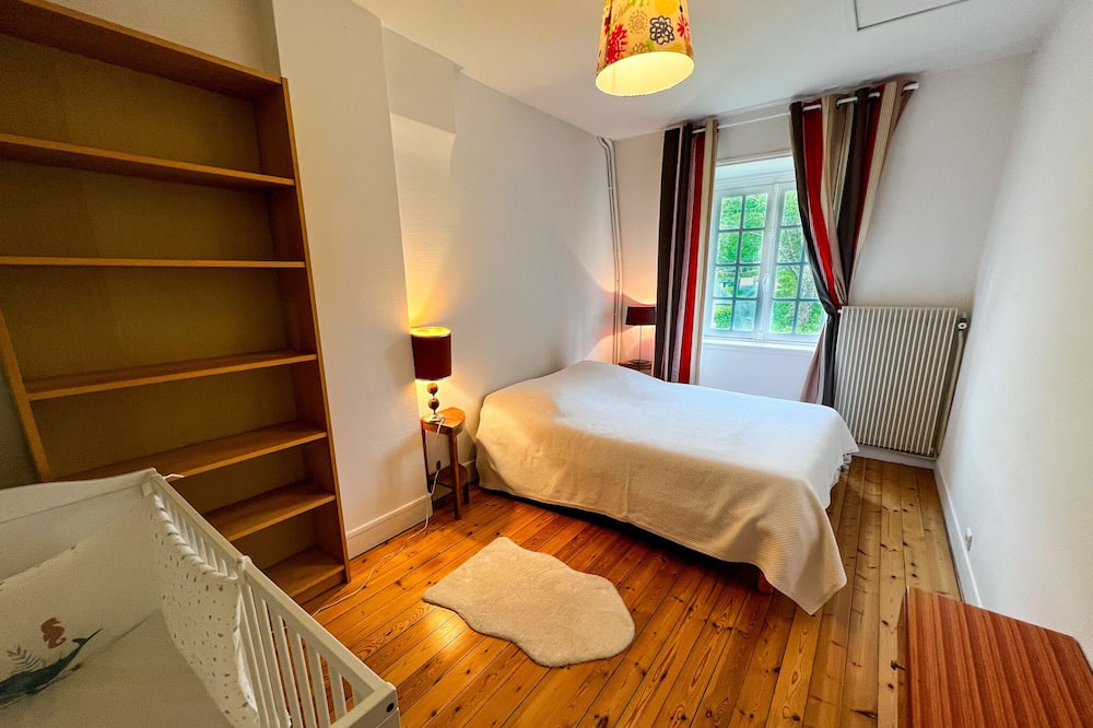 Photo of Bedroom in Pont-l'Eveque