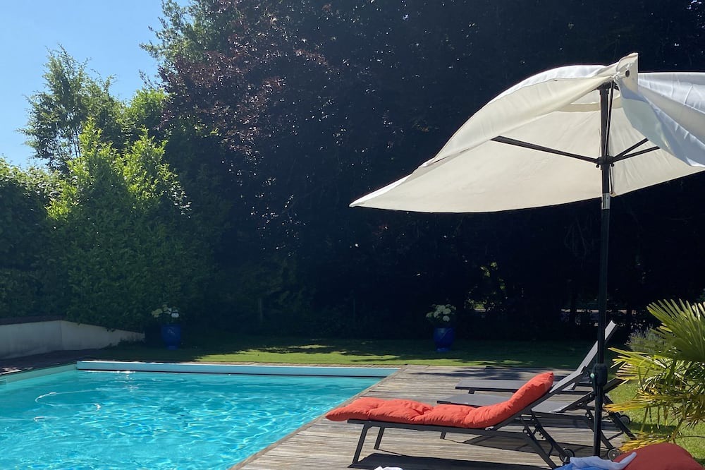 Photo of Outdoor in Pont-l'Eveque