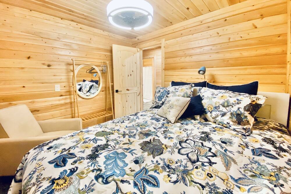 Photo of Bedroom in Milton