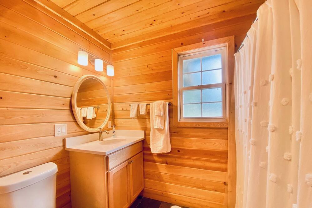 Photo of Bathroom in Milton