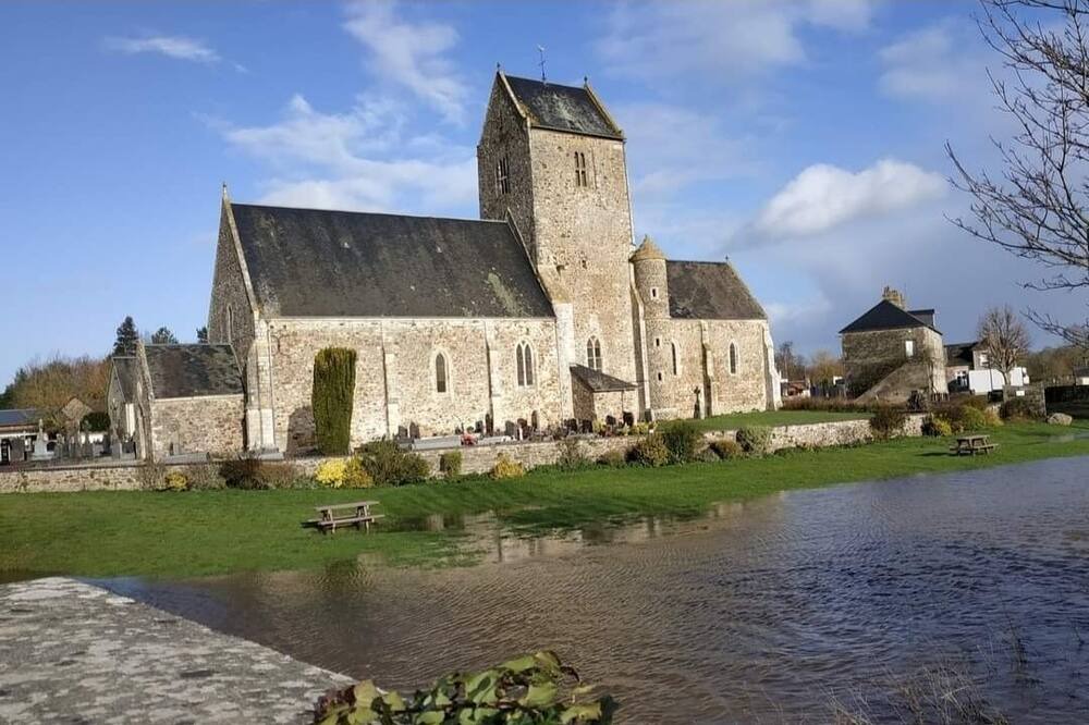 Photo of Outdoor in Le Hommet-d'Arthenay