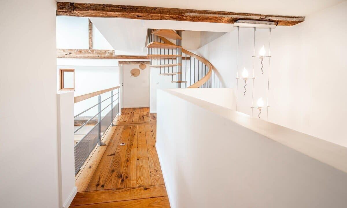 Photo of Others in Tournus