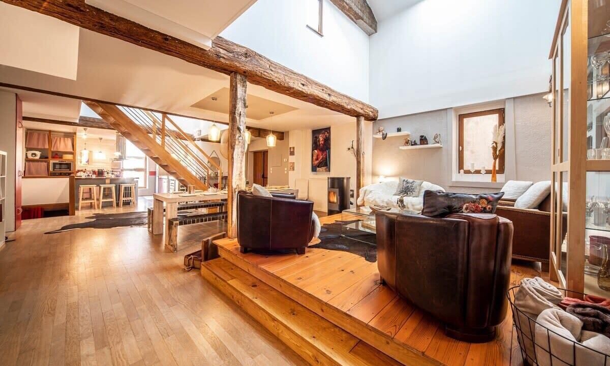 Photo of Others in Tournus