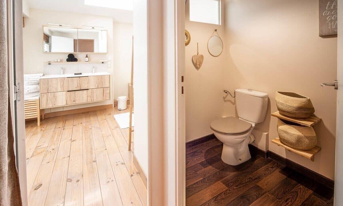 Photo of Others in Tournus