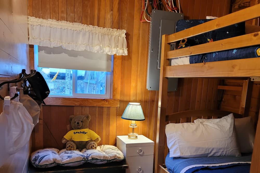 Photo of Bedroom in Laird