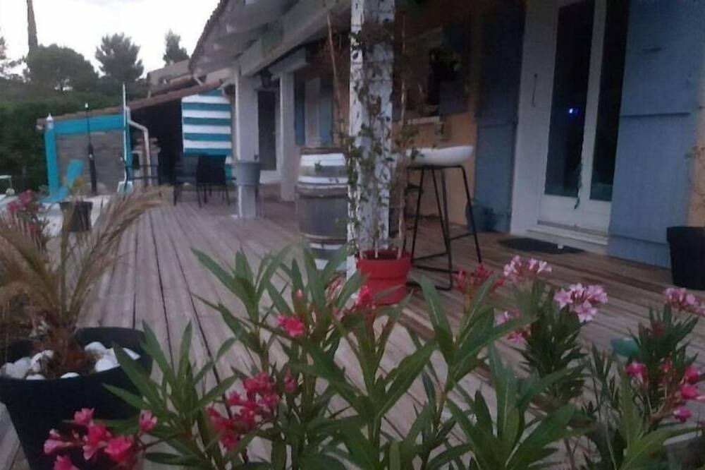Photo of Outdoor in Meysse