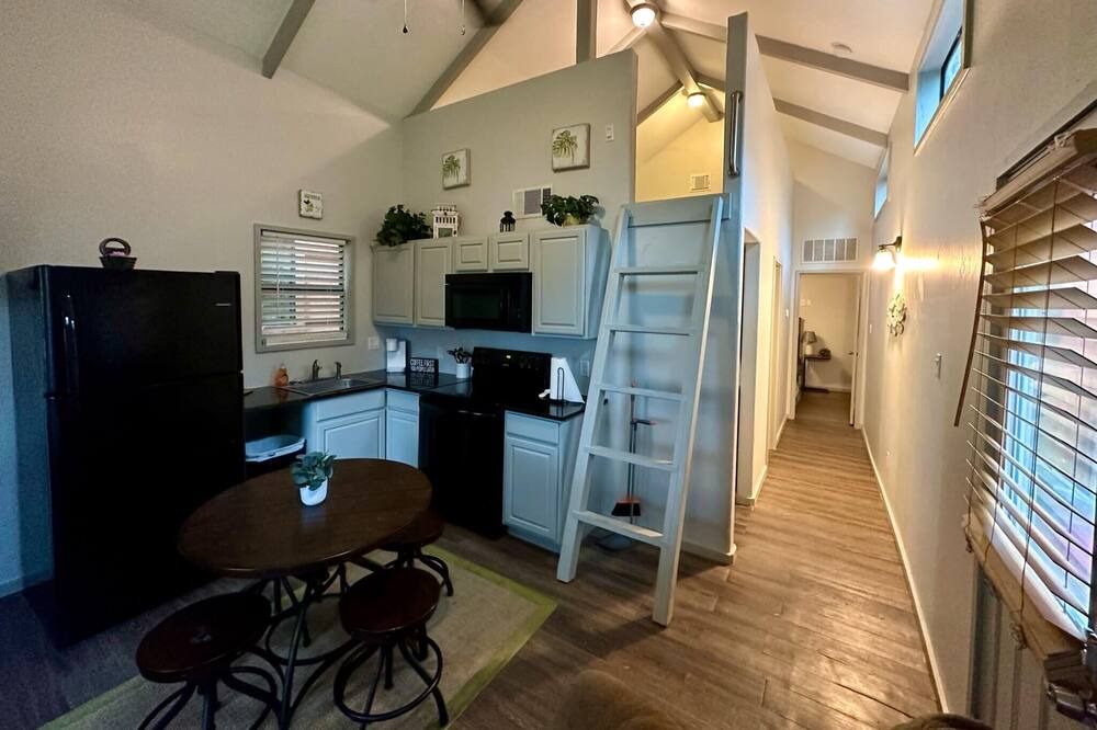 Photo of Bedroom in Willis