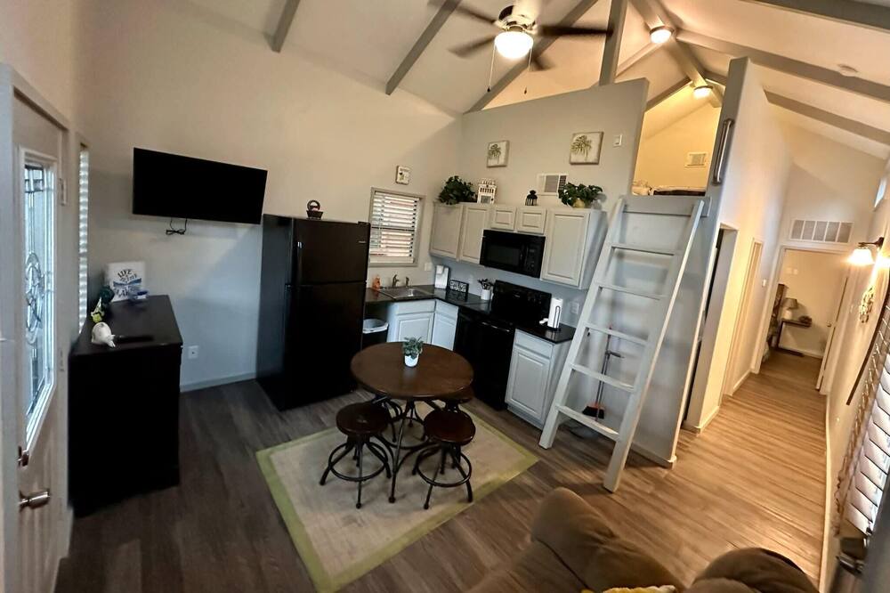 Photo of Bedroom in Willis