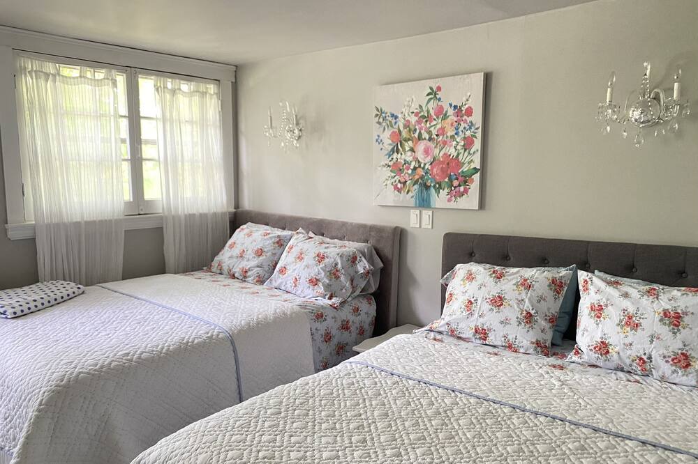 Photo of Bedroom in Bayfield