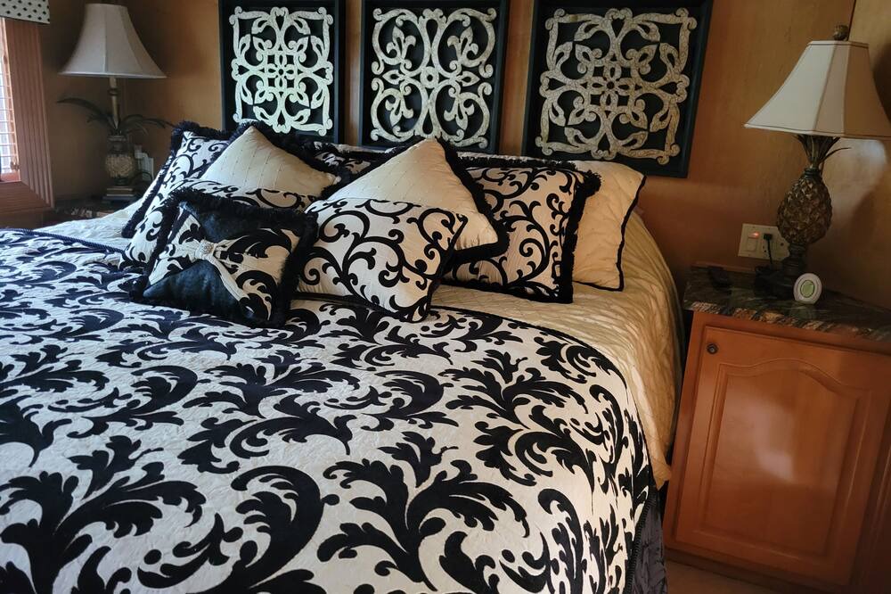 Photo of Bedroom in Lighthouse Cove