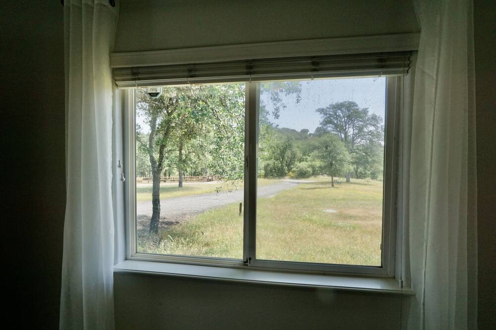 Photo of Others in Applegate