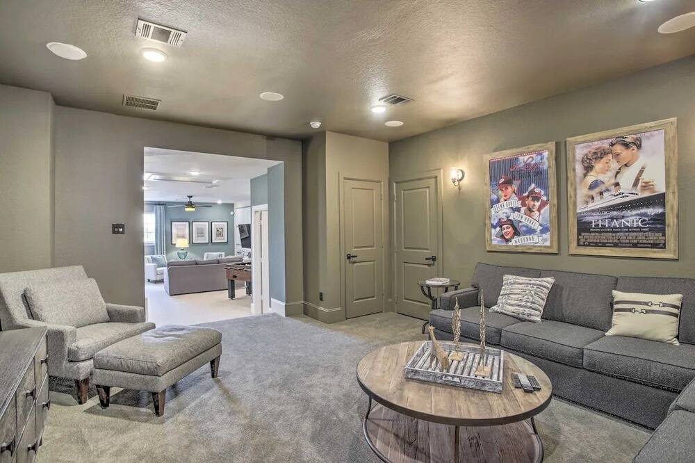Photo of Livingroom in Barker