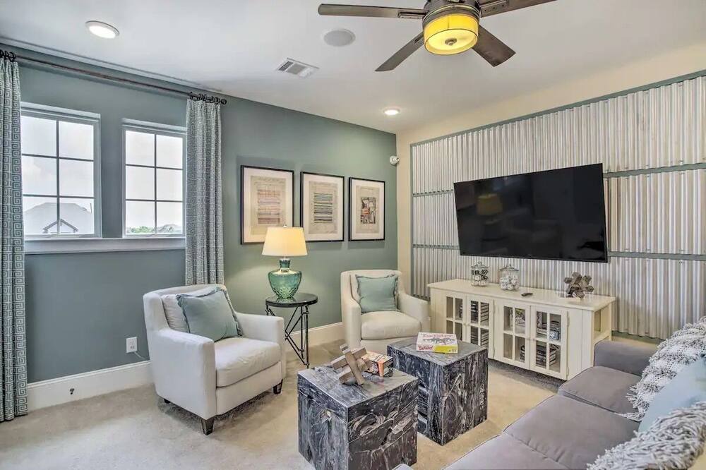 Photo of Livingroom in Barker