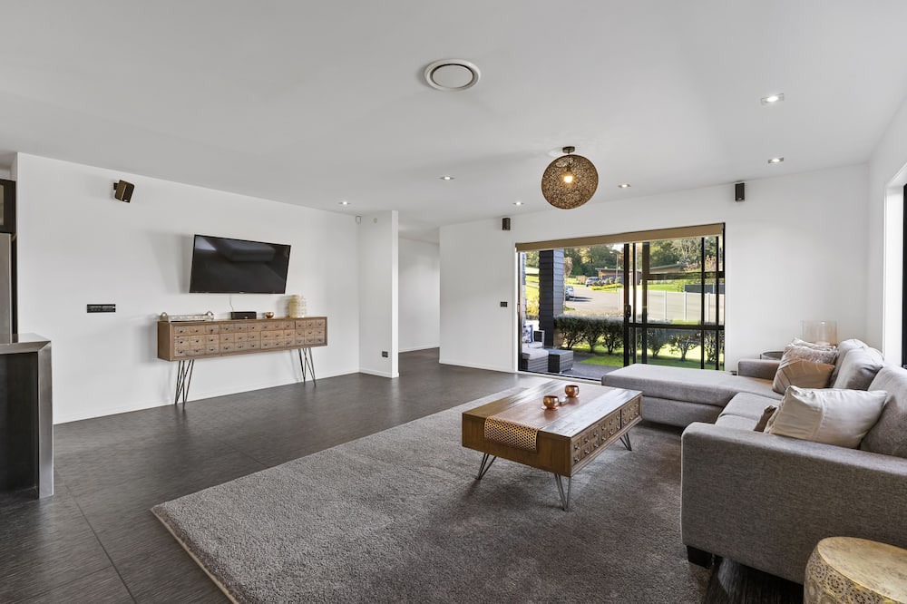 Photo of Livingroom in Rangatira Park