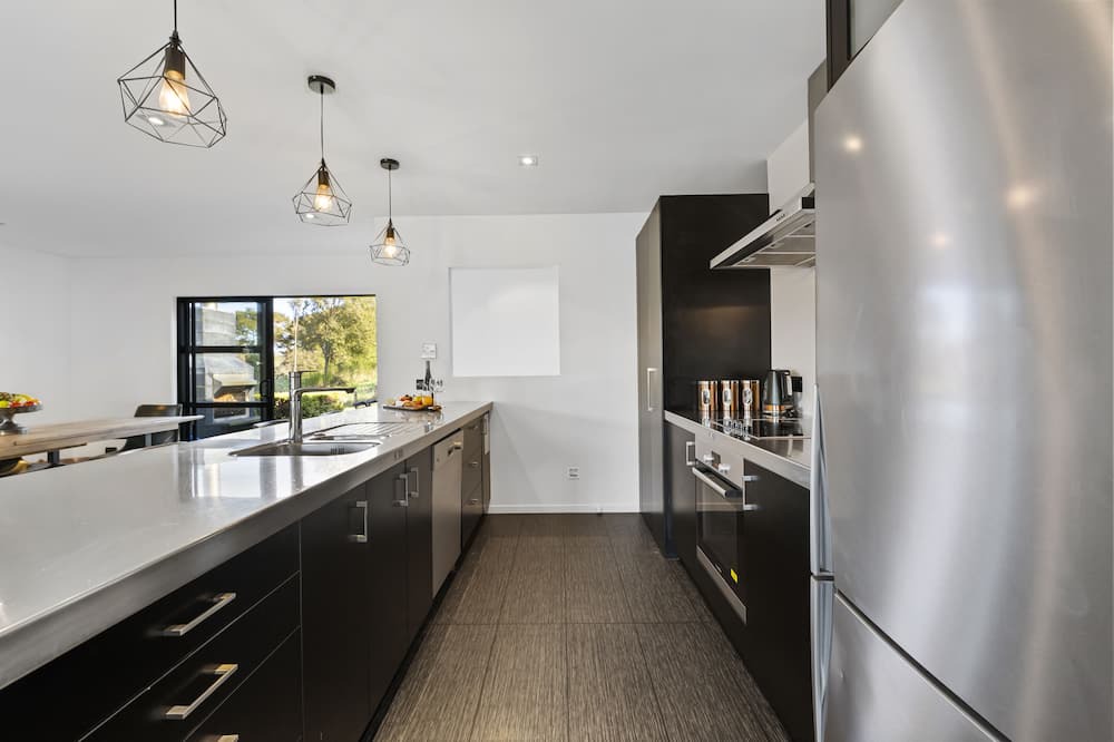 Photo of Kitchen in Rangatira Park