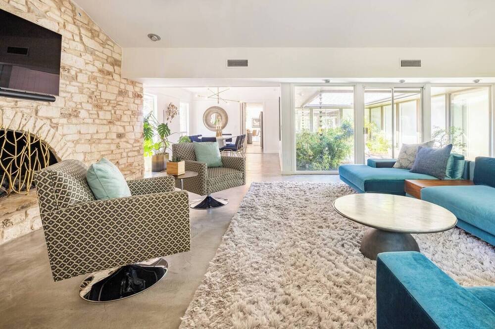 Photo of Livingroom in Pecan Springs Springdale