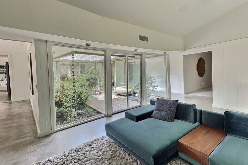 Photo of Livingroom in Pecan Springs Springdale