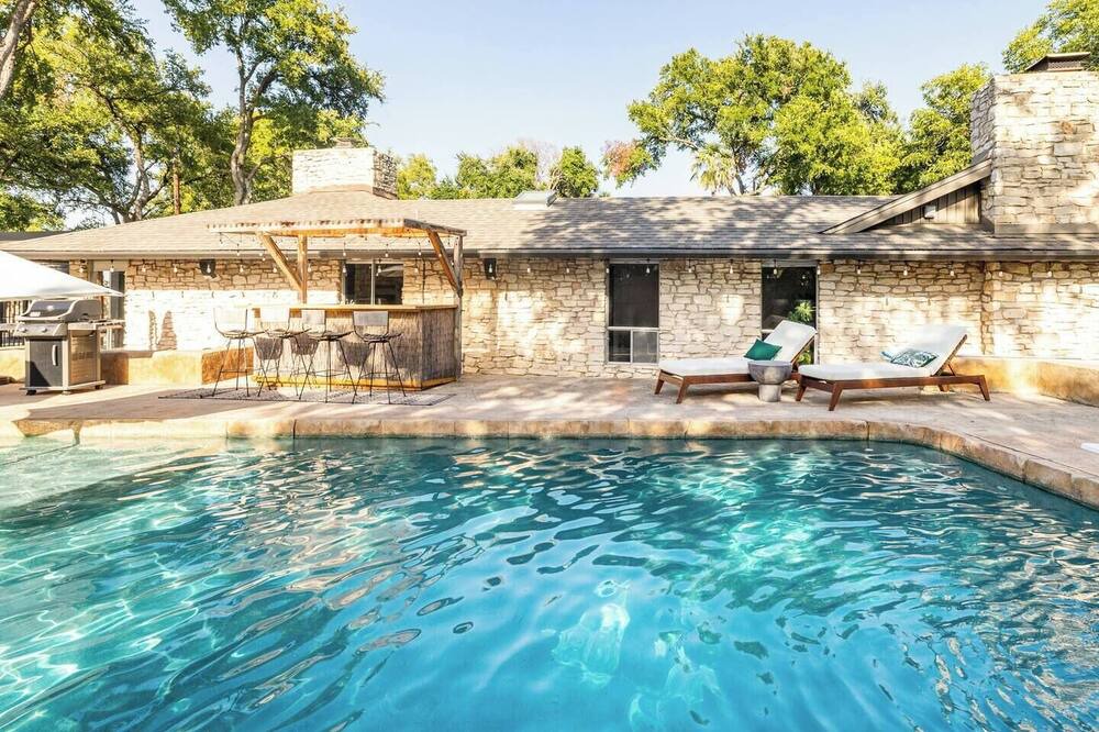 Photo of Outdoor in Pecan Springs Springdale
