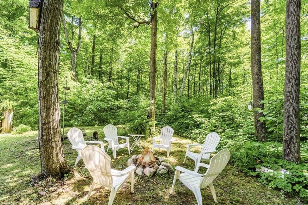 Photo of Outdoor in Lafontaine