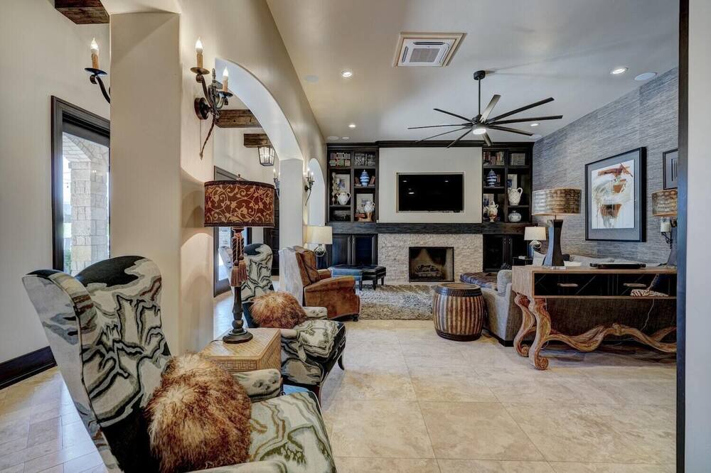 Photo of Livingroom in Norman