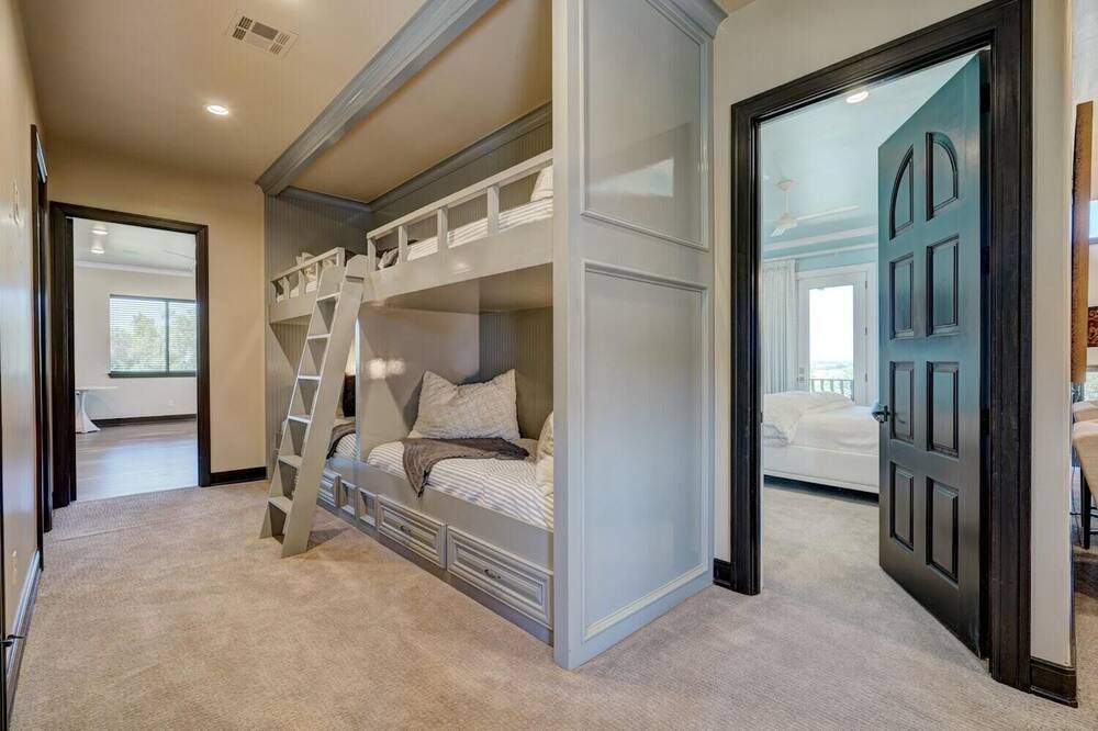 Photo of Bedroom in Norman
