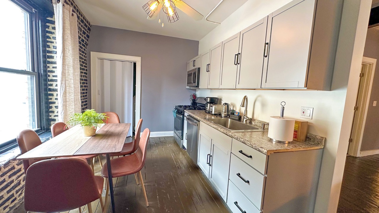 Photo of Kitchen in Near South Side