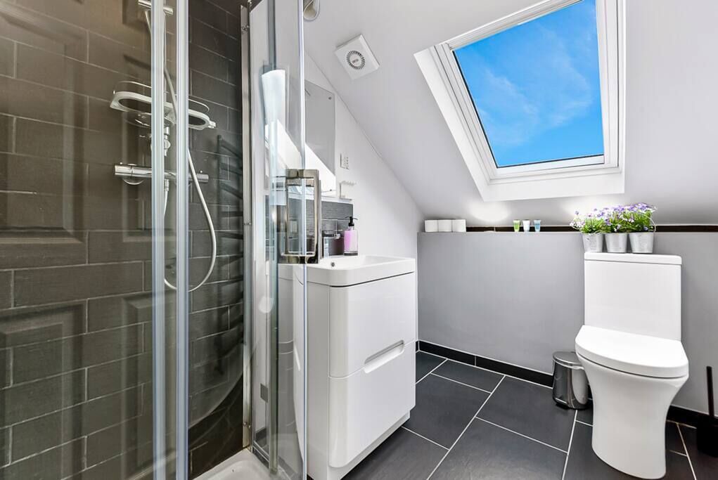 Photo of Others in Seven Sisters