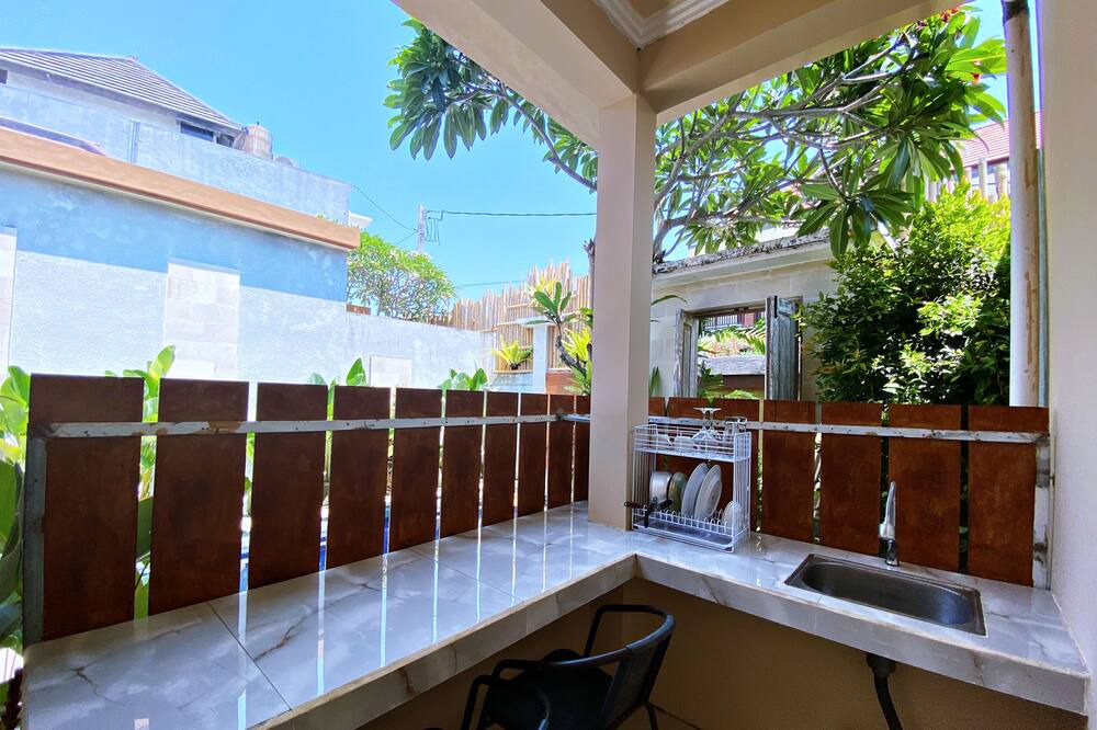 Photo of Kitchen in Kesiman