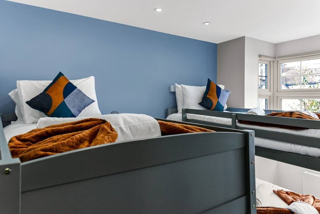 Photo of Others in Southfield