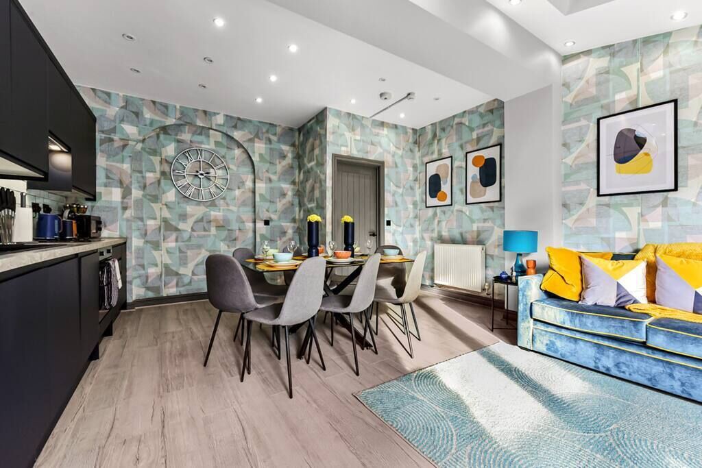 Photo of Others in Southfield