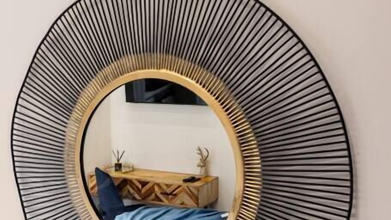 Photo of Others in Seven Sisters