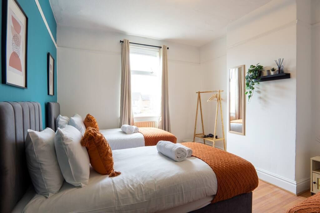 Photo of Others in Manchester