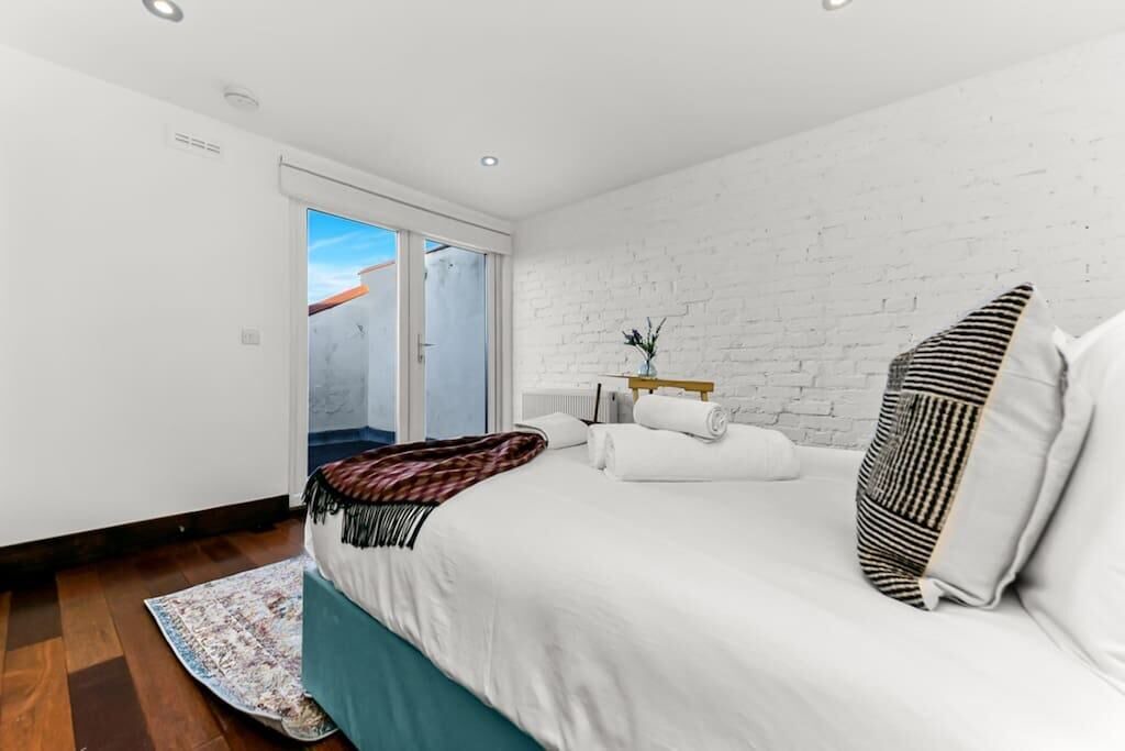 Photo of Others in Walpole