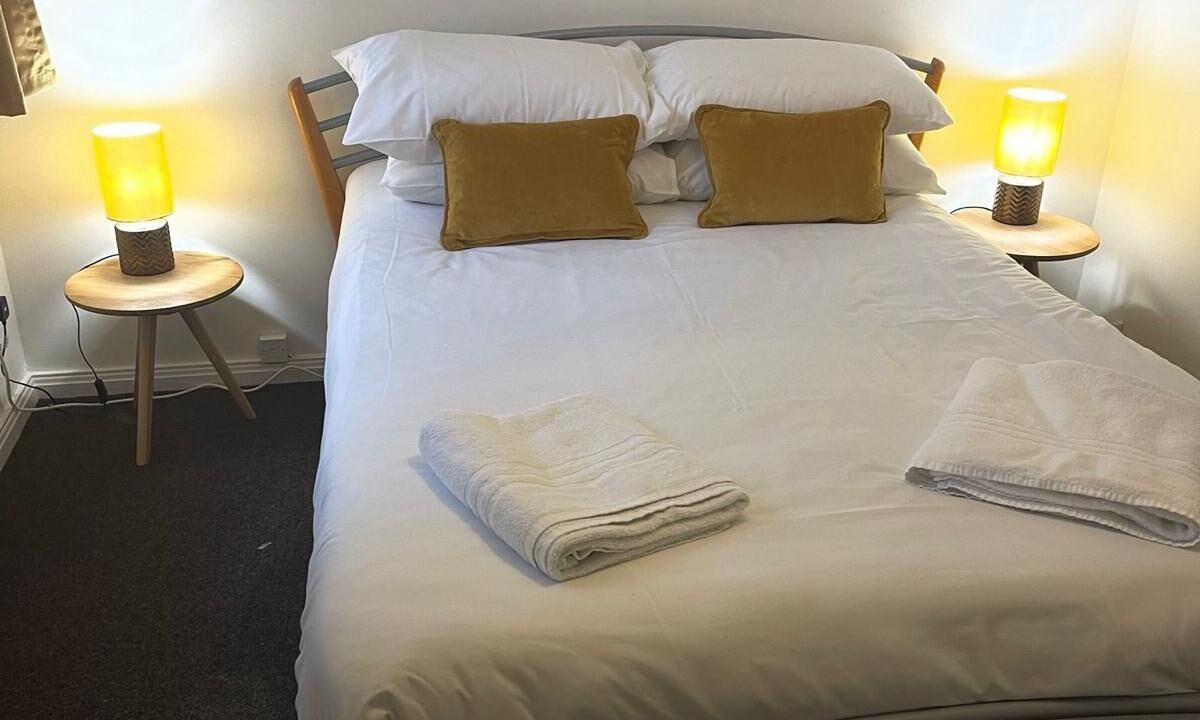 Photo of Others in Vauxhall