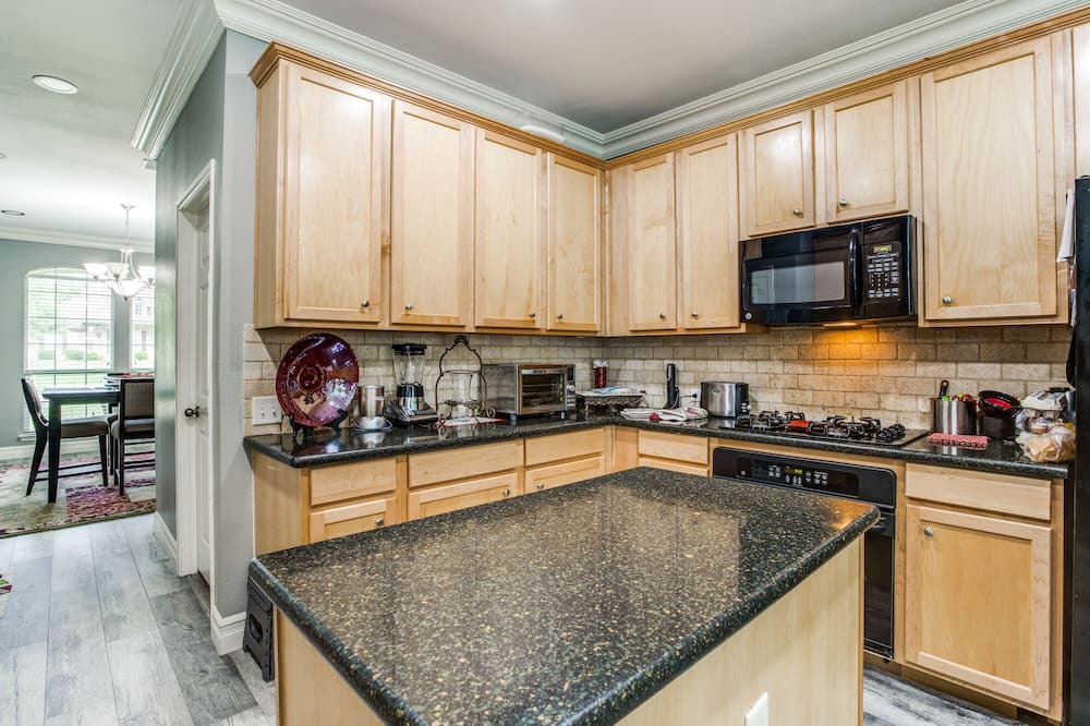 Photo of Kitchen in Red Oak