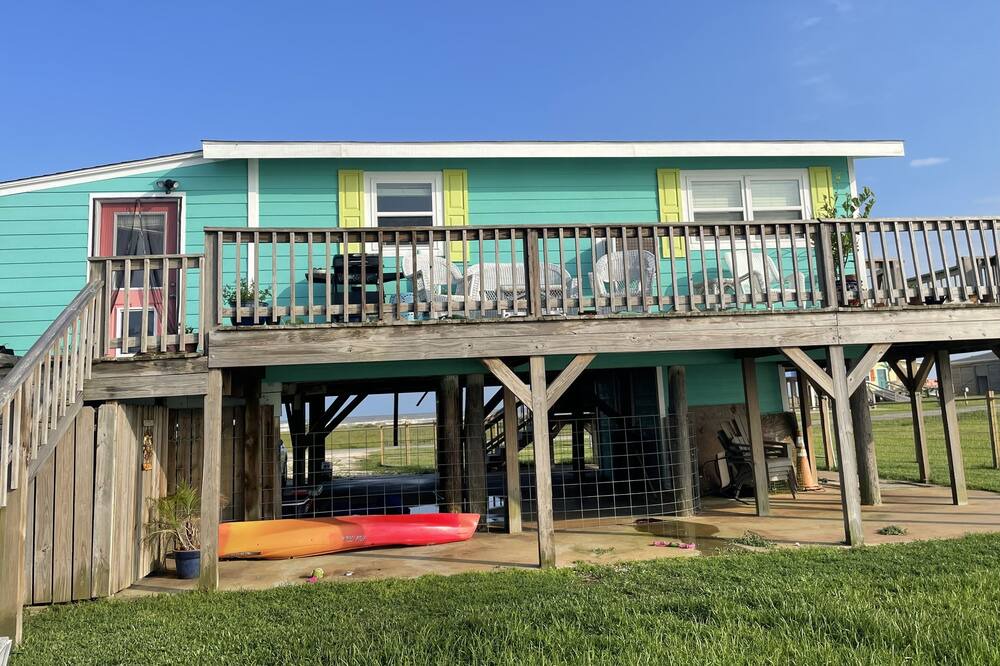 Photo of Outdoor in Cedar Lane