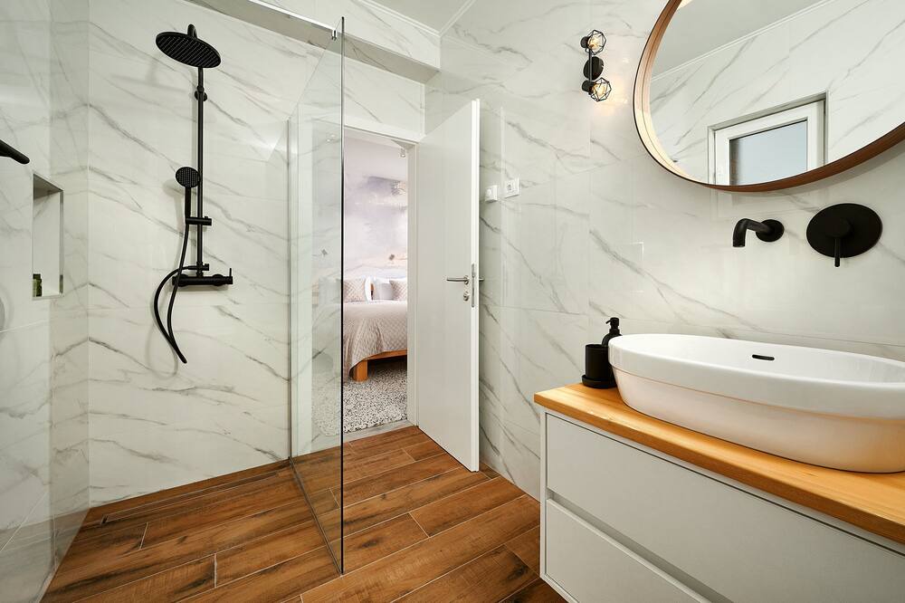 Photo of Bathroom in Skradin