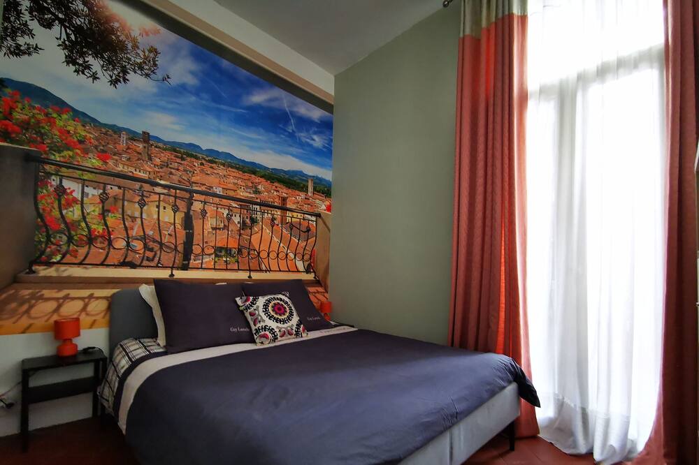 Photo of Bedroom in Clemenceau