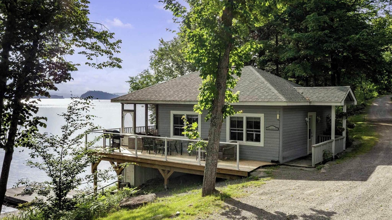 Photo of Others in Lake of Bays