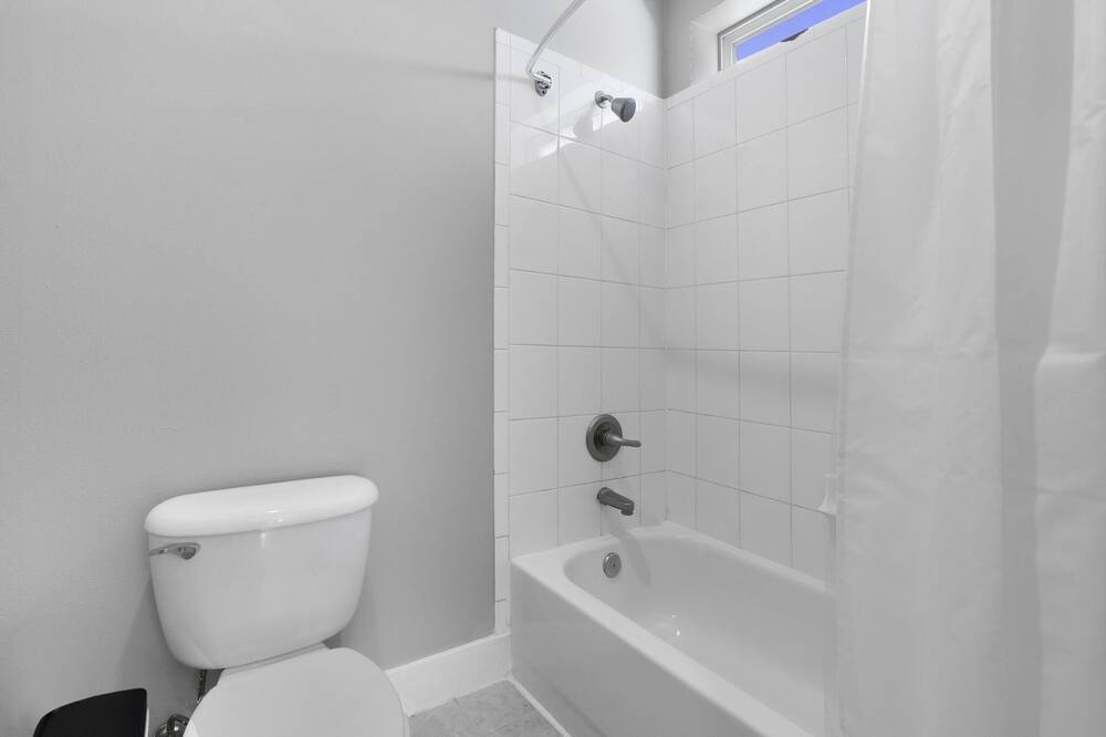 Photo of Bathroom in Fremont