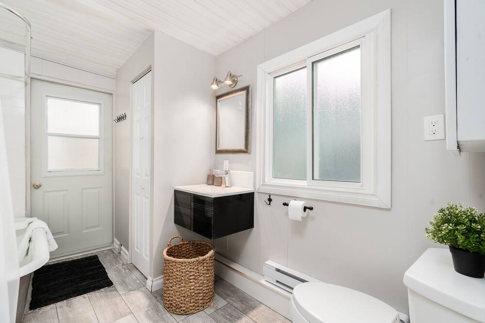 Photo of Bathroom in Brockton