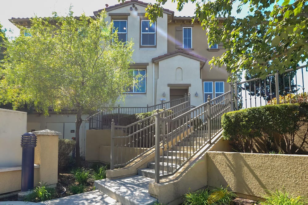 Photo of Outdoor in Milpitas