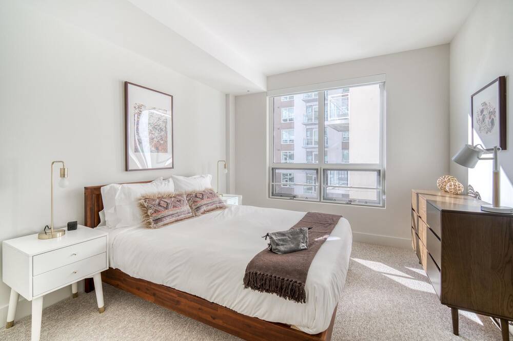 Photo of Bedroom in Pentagon City