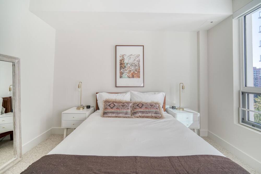 Photo of Bedroom in Pentagon City