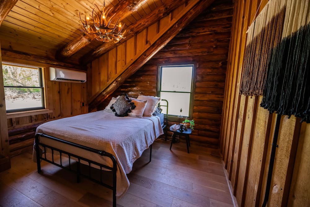 Photo of Bedroom in Sparta Township