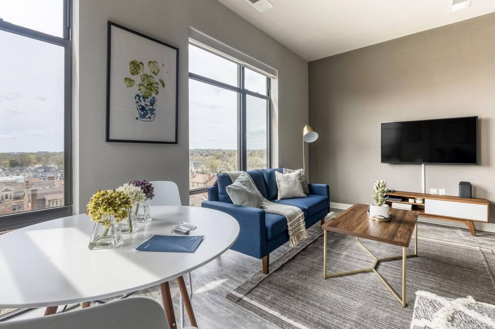 Photo of Livingroom in Bluemont