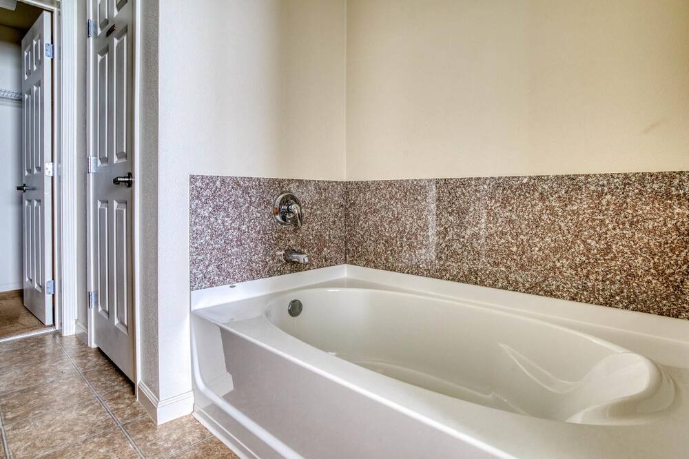 Photo of Bathroom in Northside