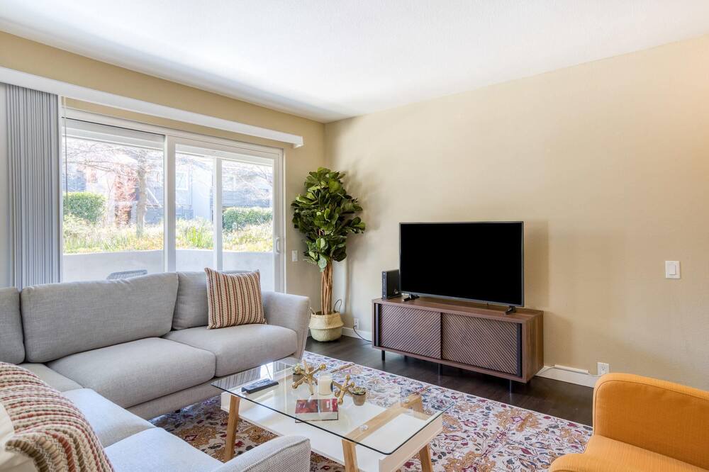 Photo of Livingroom in Sunnyvale West