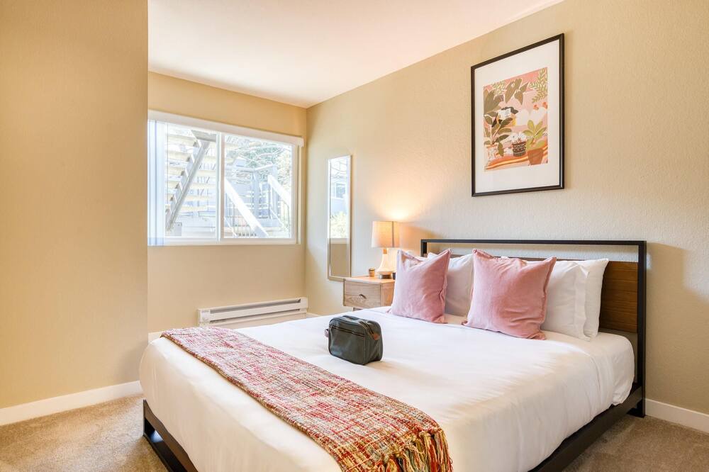 Photo of Bedroom in Sunnyvale West